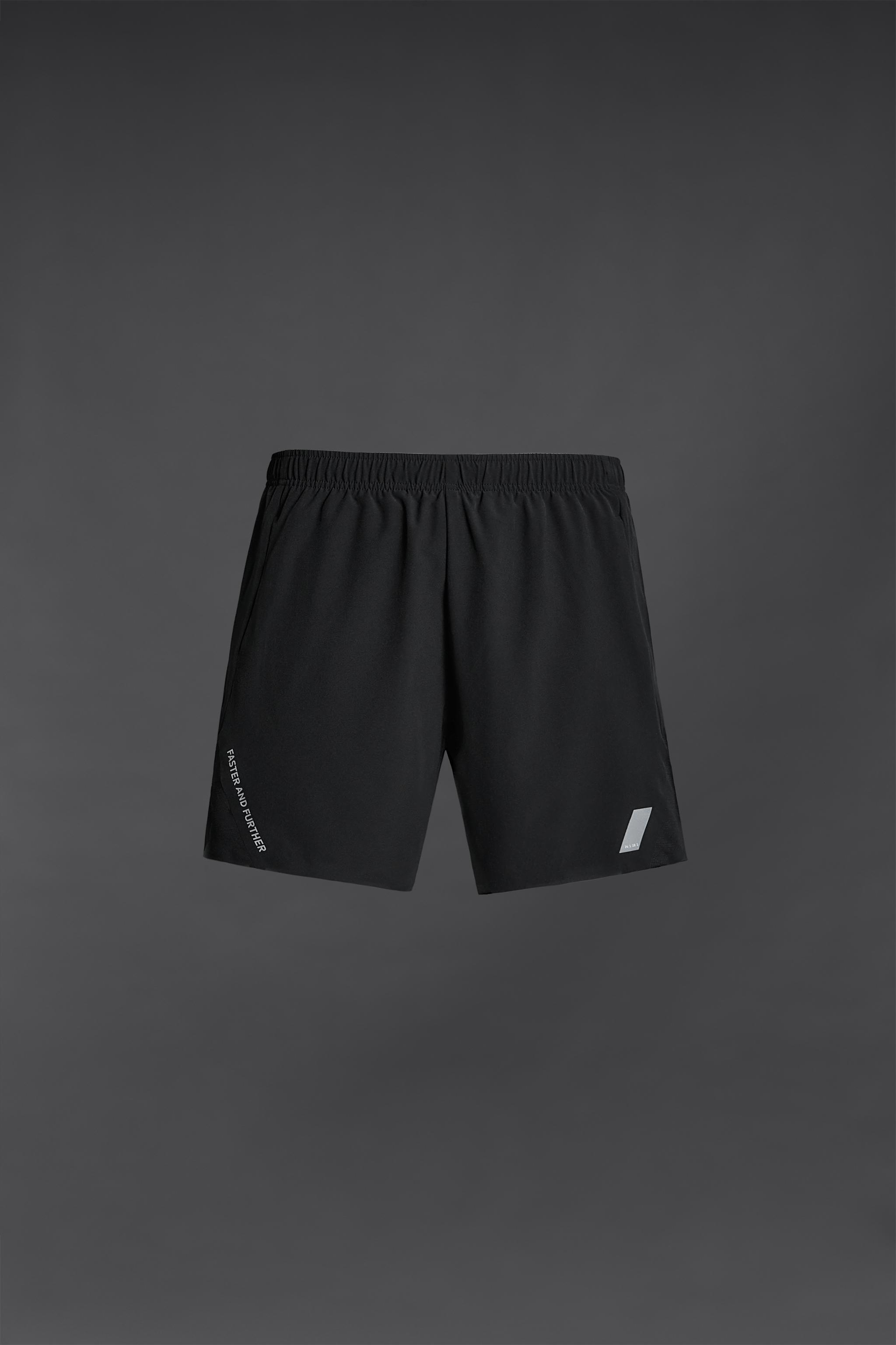 TECHNICAL TRAINING SHORTS - Black