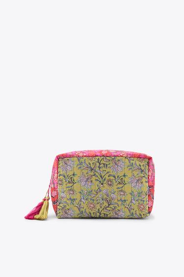 FLORAL PRINT QUILTED TOILETRY BAG - Fuchsia by Zara