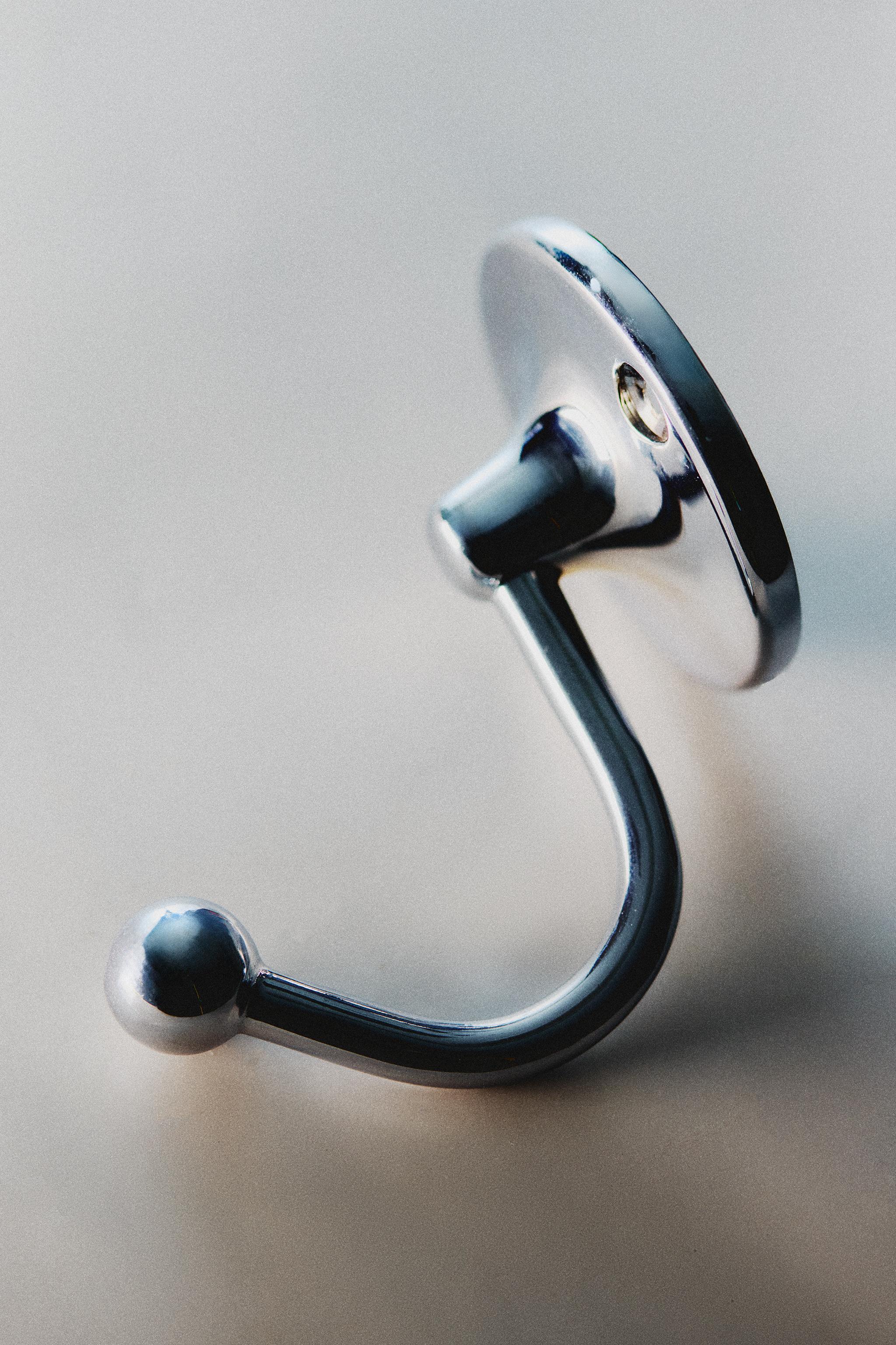 POLISHED SILVER WALL HOOK — Silver