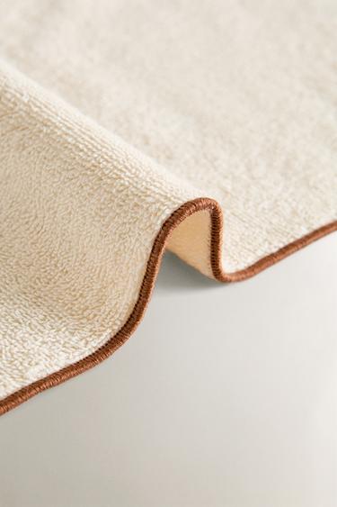 SERVIETTE DE BAIN COTON GYM - Écru de Zara - Image 3