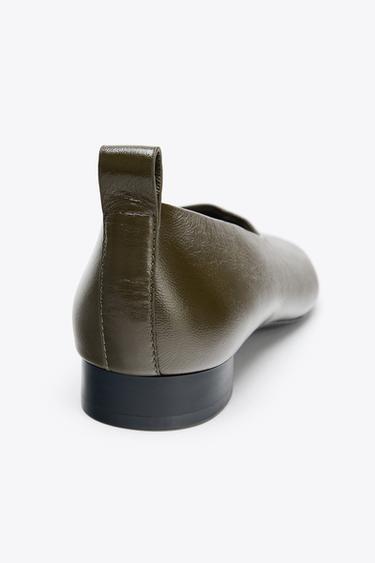 BAILARINA PIEL TACÓN BAJO - Verde Caqui de Zara