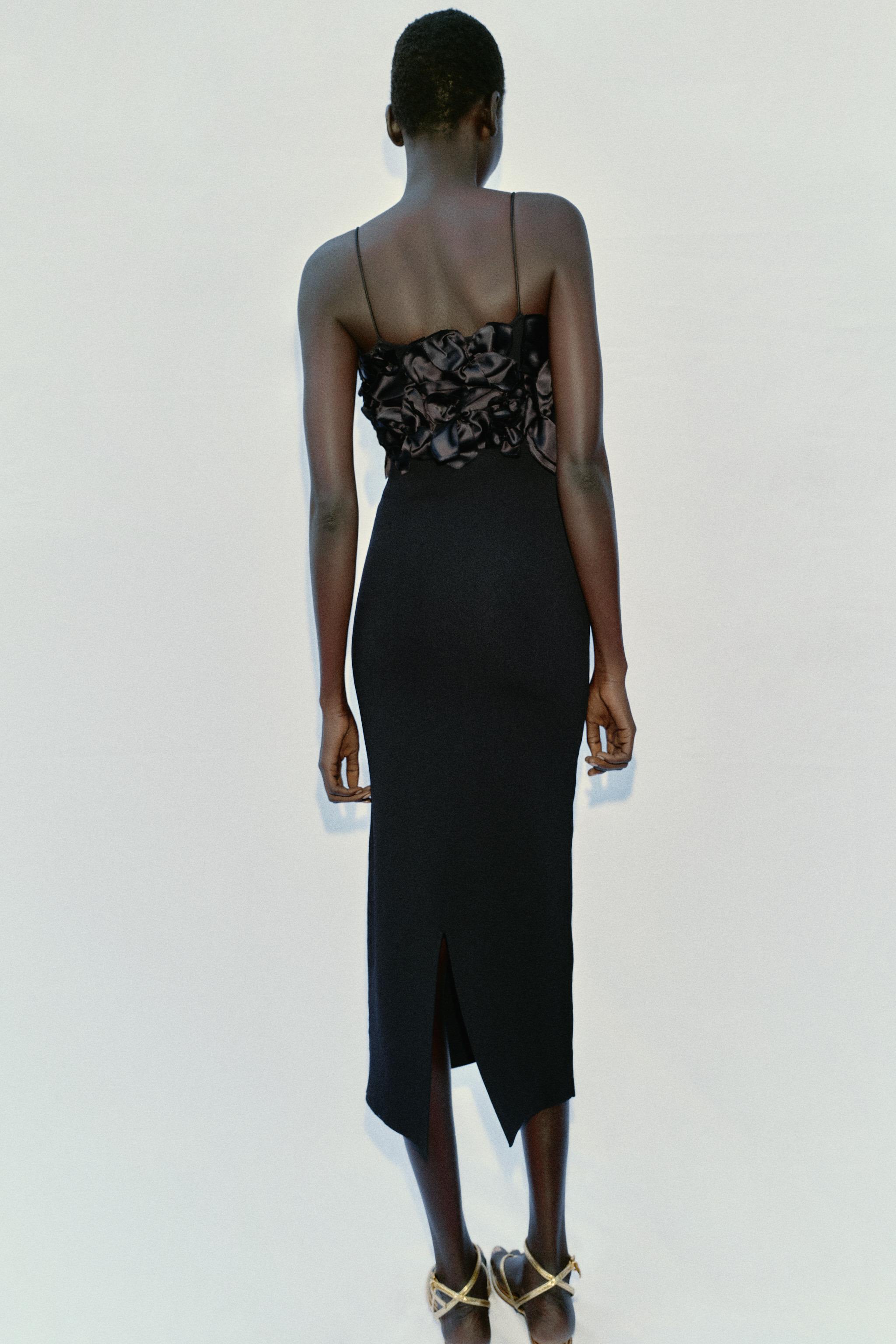 ROBE EN MAILLE À FLEURS ET BIMATIÈRE