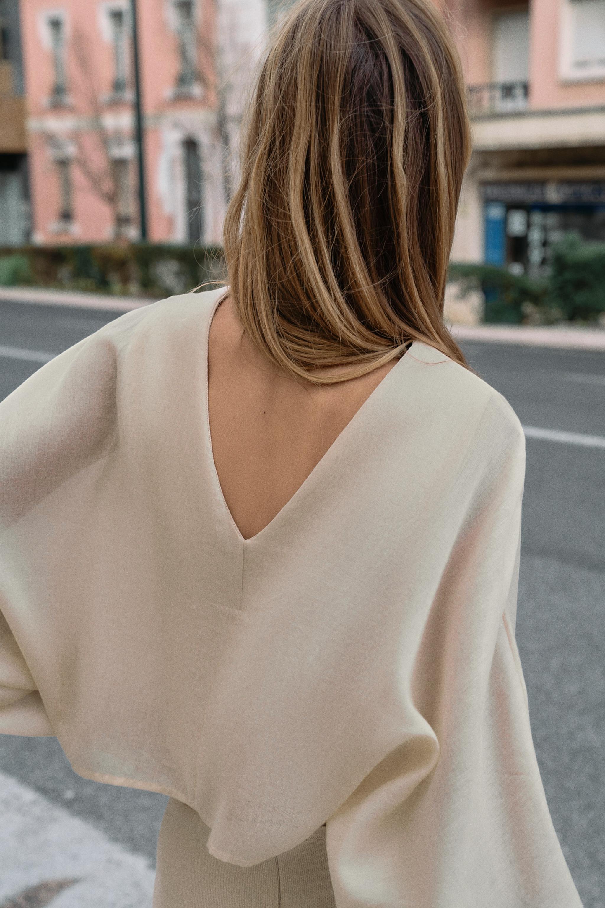 COMBINATION KNIT BLOUSE