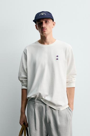 Zara CHAMPION® X ZARA LONG SLEEVE PATCH T-SHIRT - Oyster-white