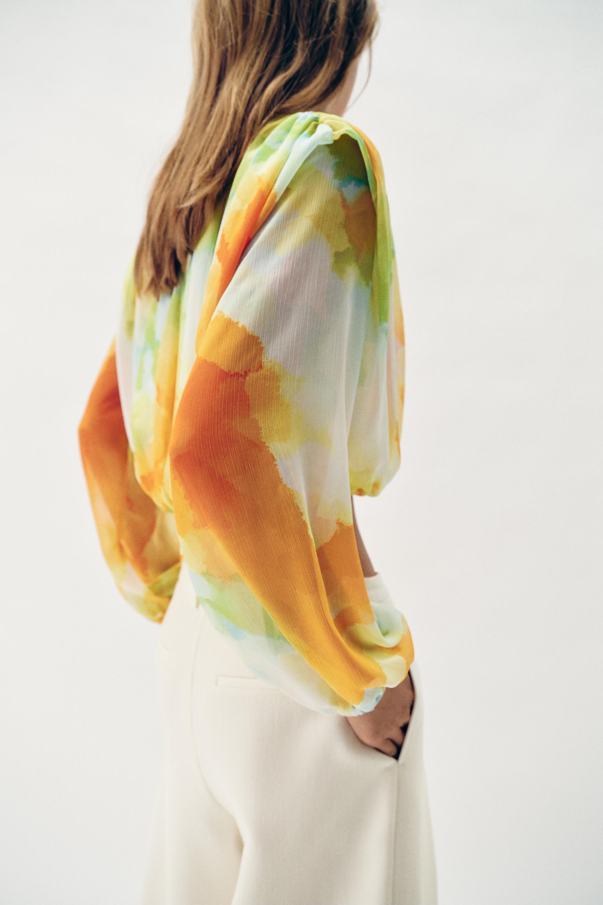 PRINTED CROPPED BLOUSE