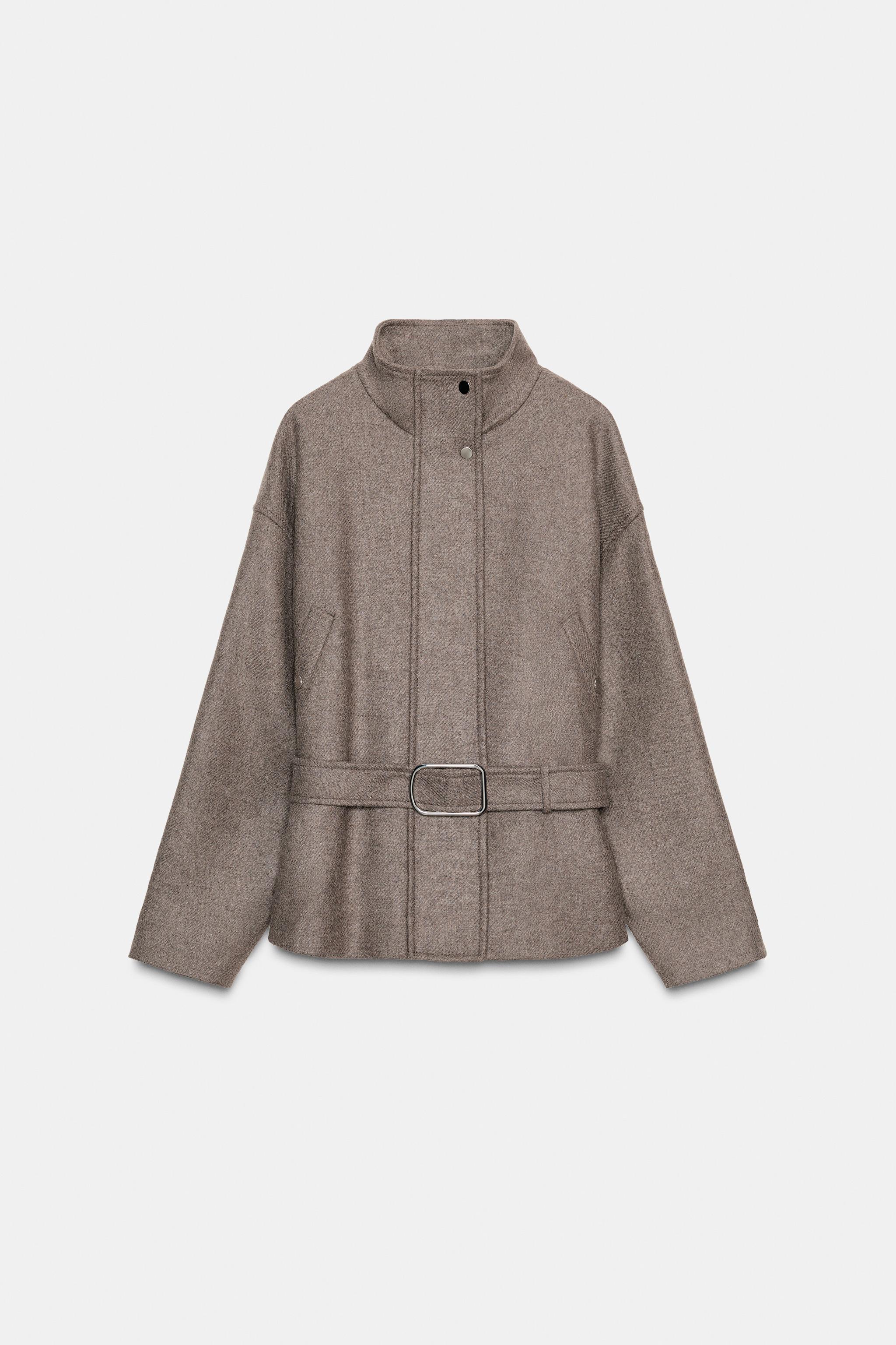 MANTEAU COURT AVEC LAINE ET CEINTURE