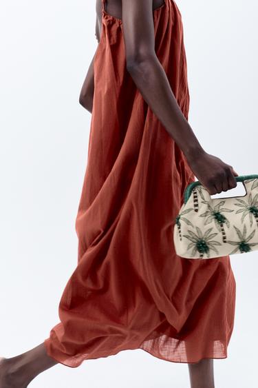 BONCUK DETAYLI CLUTCH