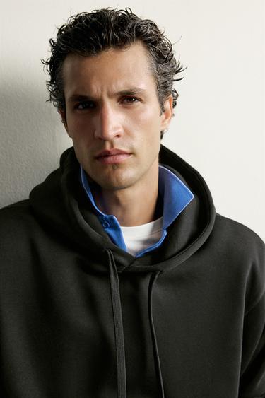 SUDADERA RELAXED FIT CAPUCHA BÁSICA - Negro de Zara