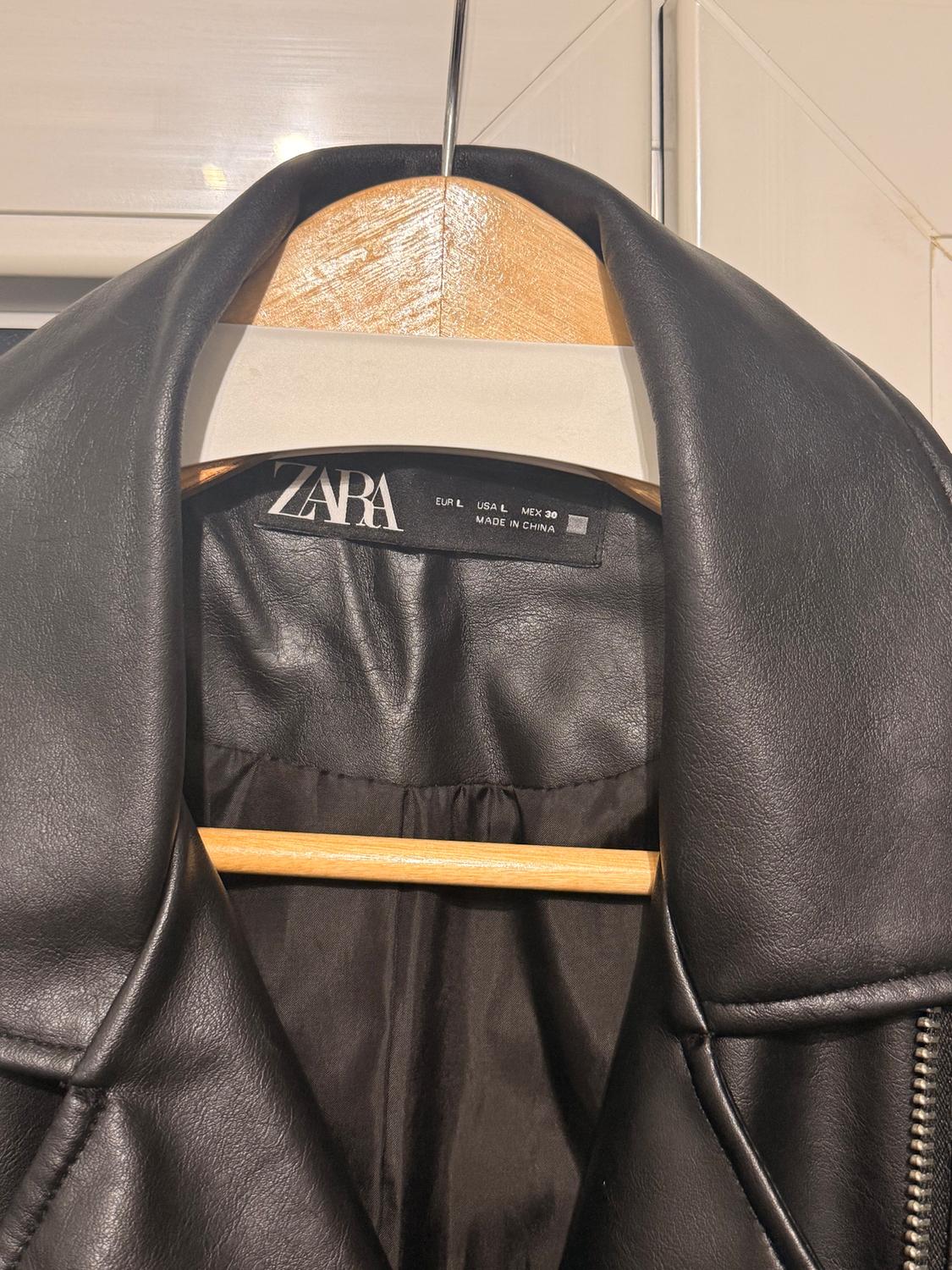 FAUX LEATHER OVERSIZE BIKER JACKET - Image 3