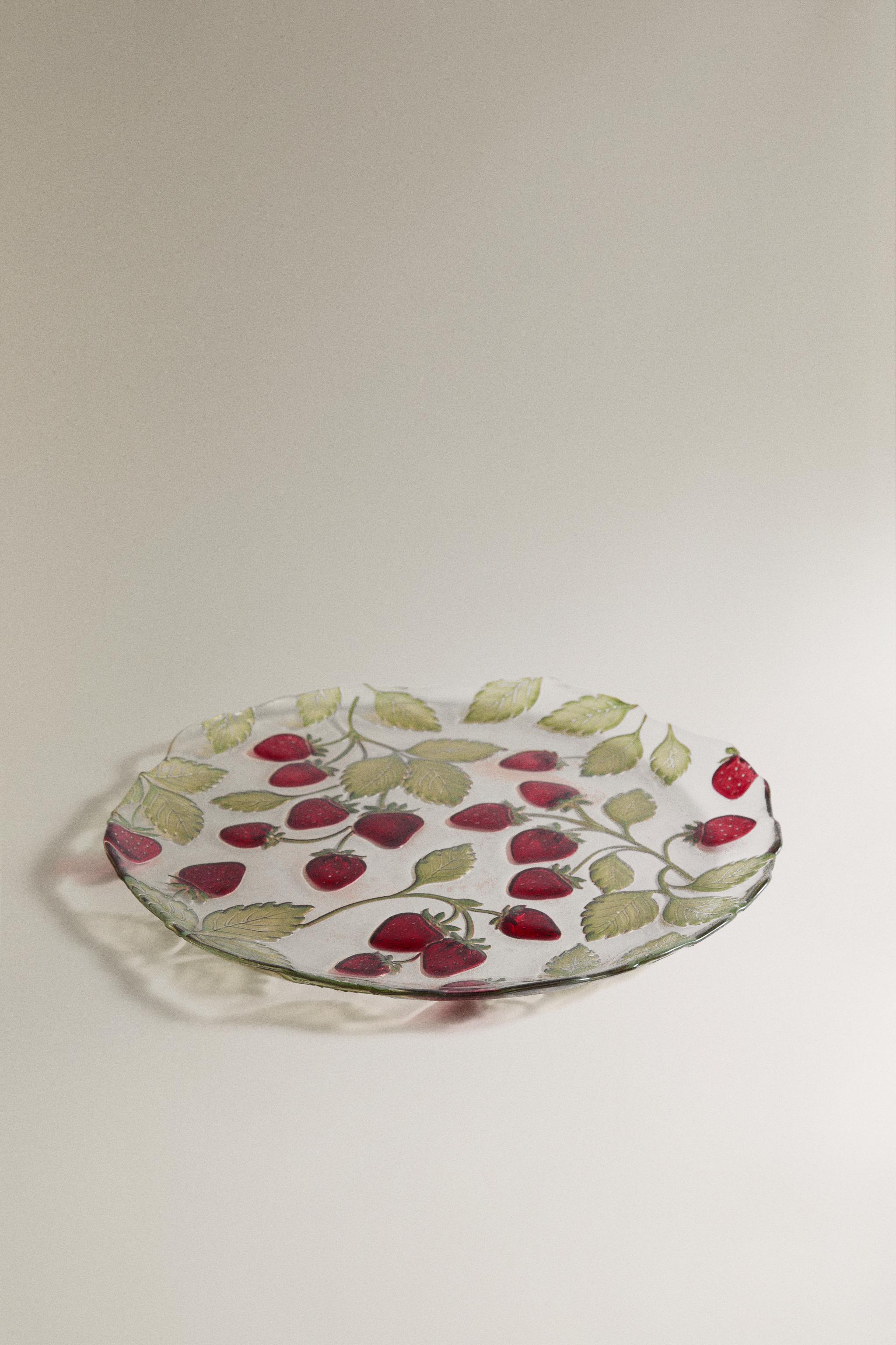 STRAWBERRY SERVICE PLATE — Red