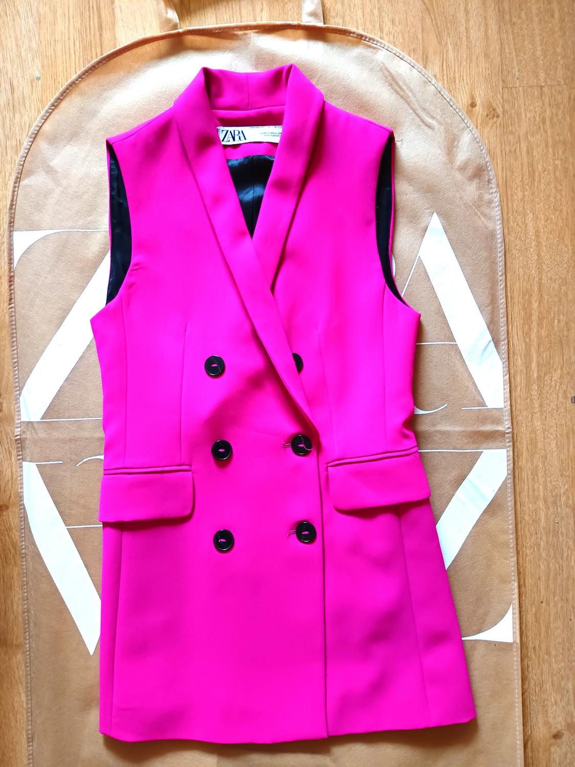 BUTTONED WAISTCOAT - Image 2