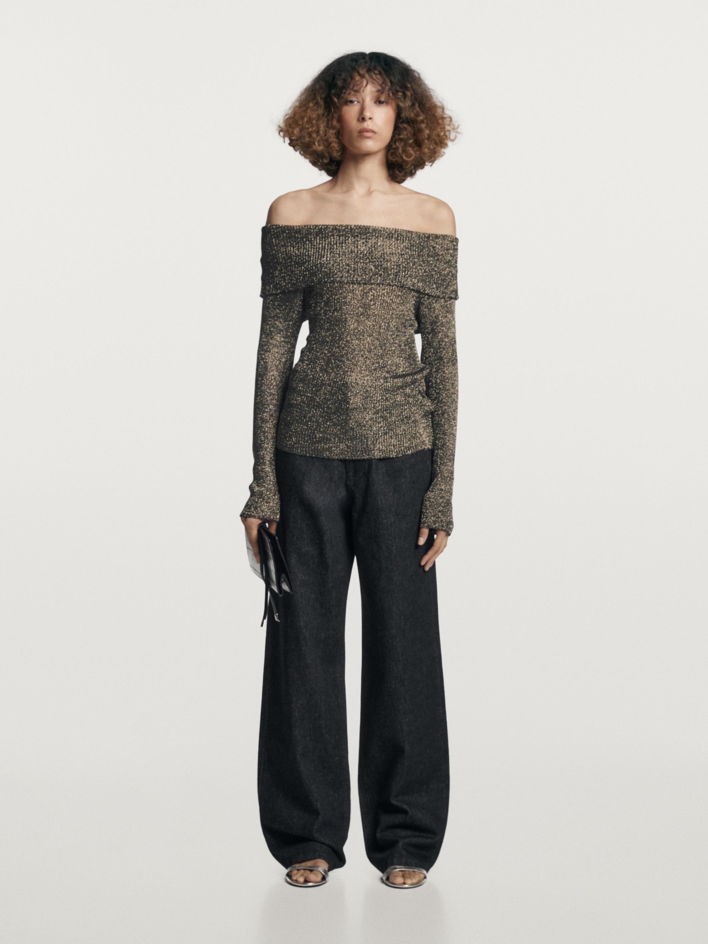 Pull en maille à épaules dénudées et finition métallisée