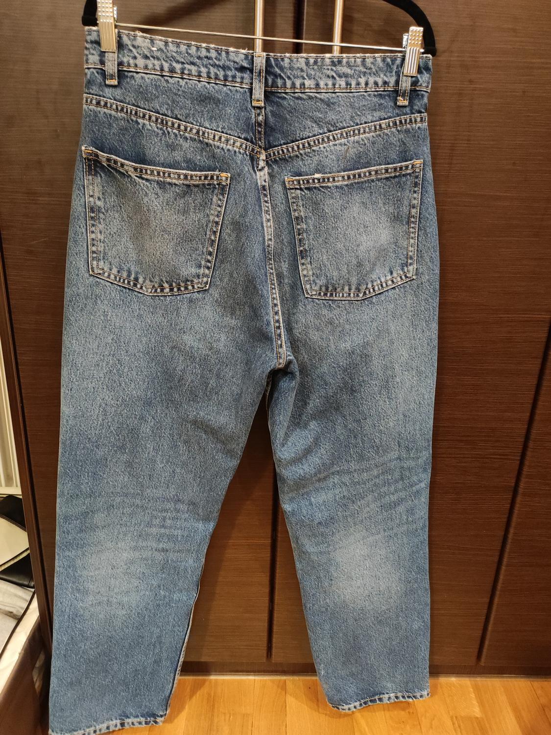 TRF MOM FIT HIGH-WAIST JEANS - Image 8