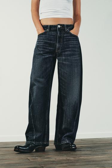 JEANS TRF BAGGY BARREL خصر متوسط - بحري الخاص بـ Zara