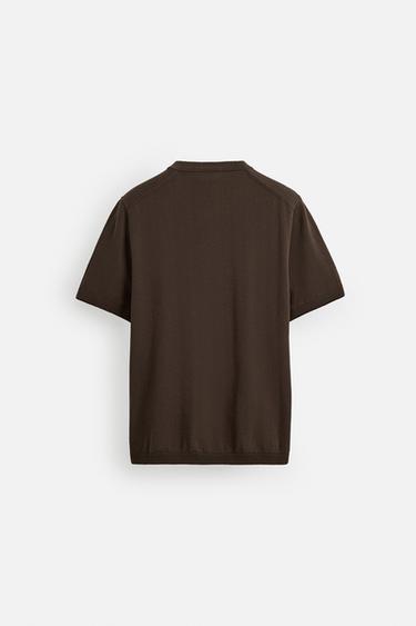 T-SHIRT EN MAILLE COL BOUTONNÉ - chocolat de Zara - Image 7