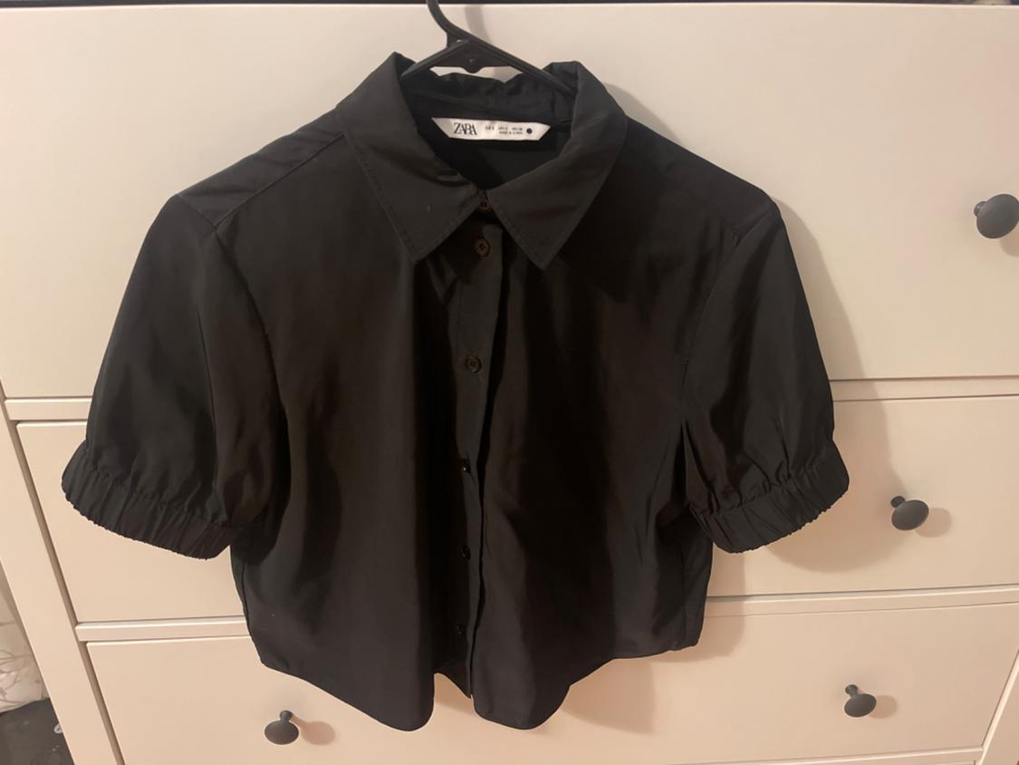 BLACK NYLON EFFECT TOP - Image 2