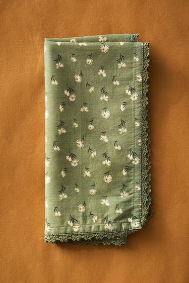 Zara Yeşil - PAMUKLU PAPATYALI PEÇETE SETİ (2'Lİ)