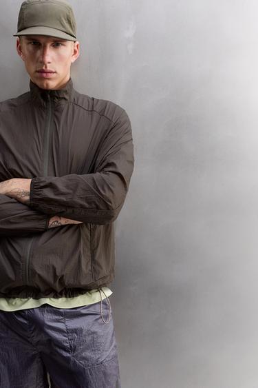 VESTE TECHNIQUE LÉGÈRE - Marron de Zara - Image 4