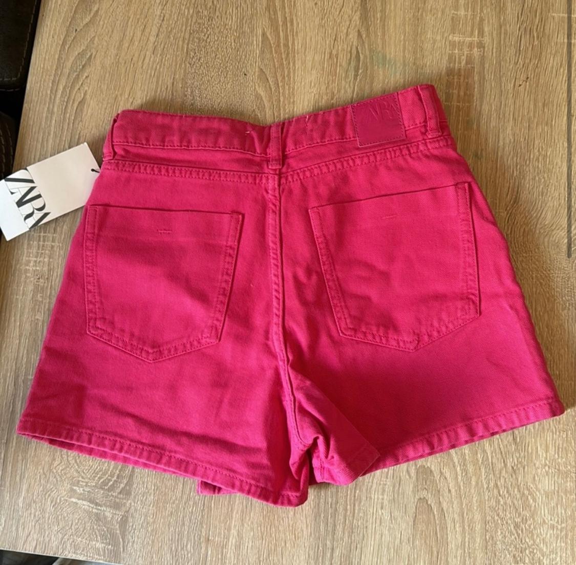 SPLIT SKIRT WITH BUTTONS - Image 2