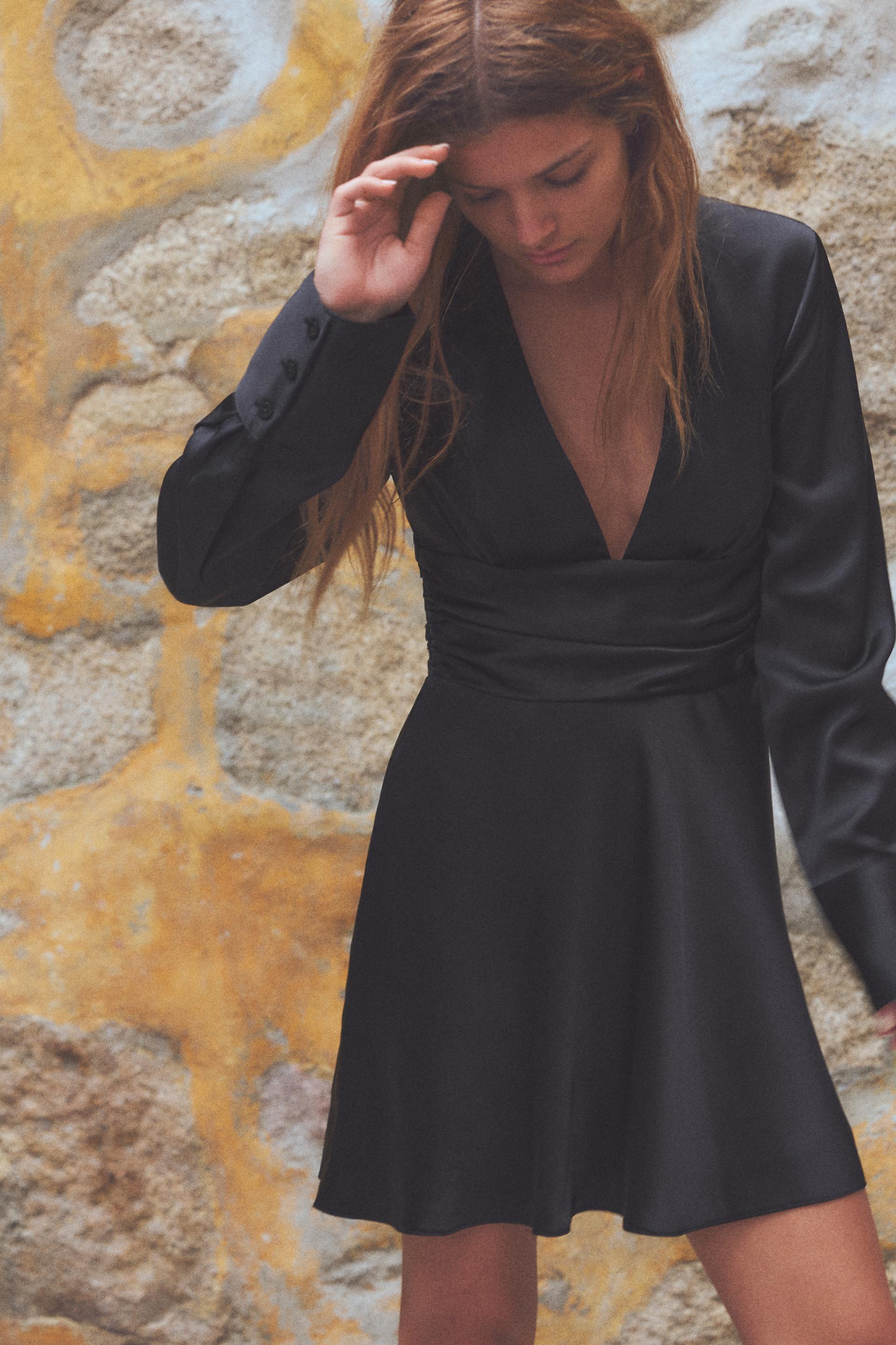 Vestido negro de cóctel shops zara