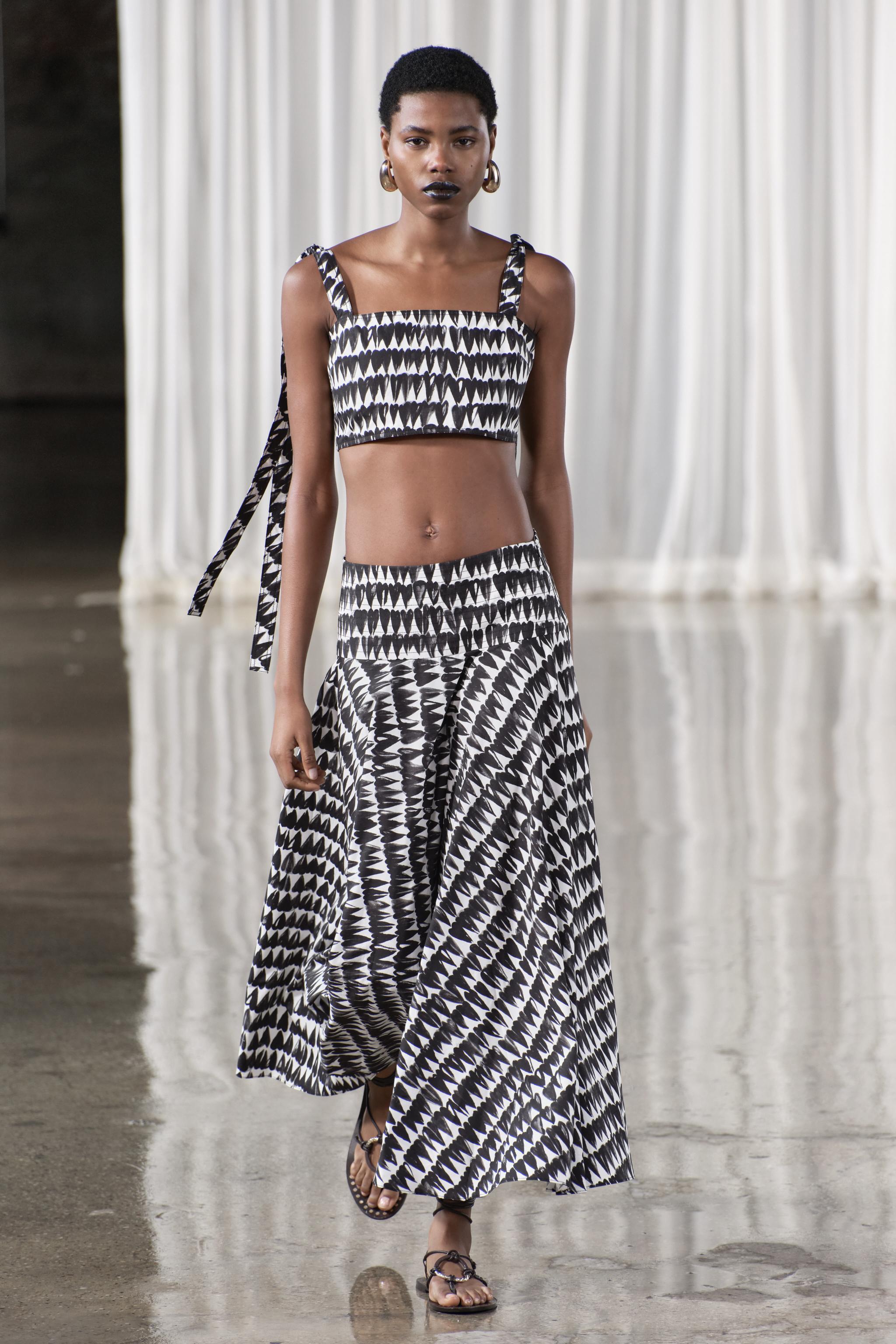 LOW WAIST PRINTED SKIRT ZW COLLECTION - Oyster-white | ZARA Canada