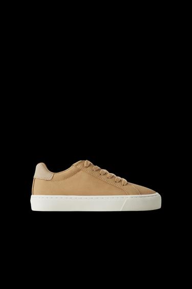 BASIC-SNEAKER - Braun von Zara