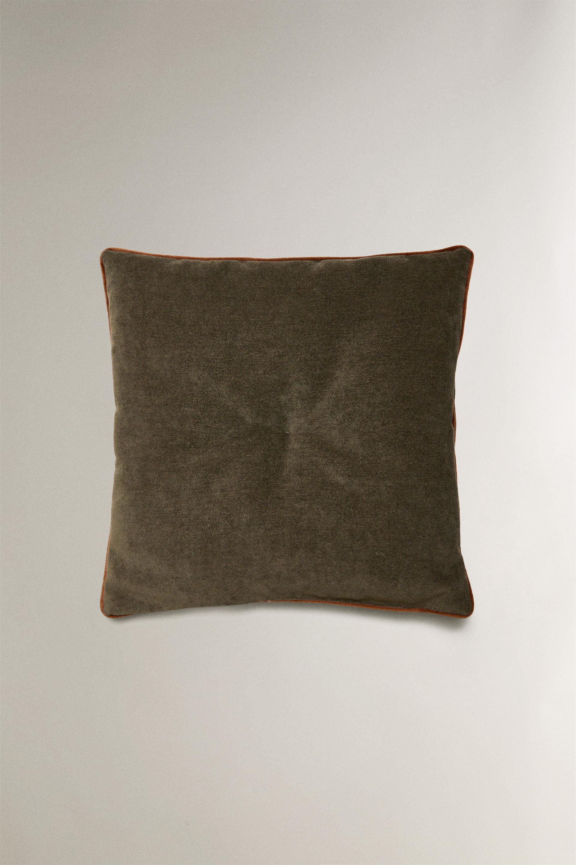 PIPING CHENILLE SEAT CUSHION