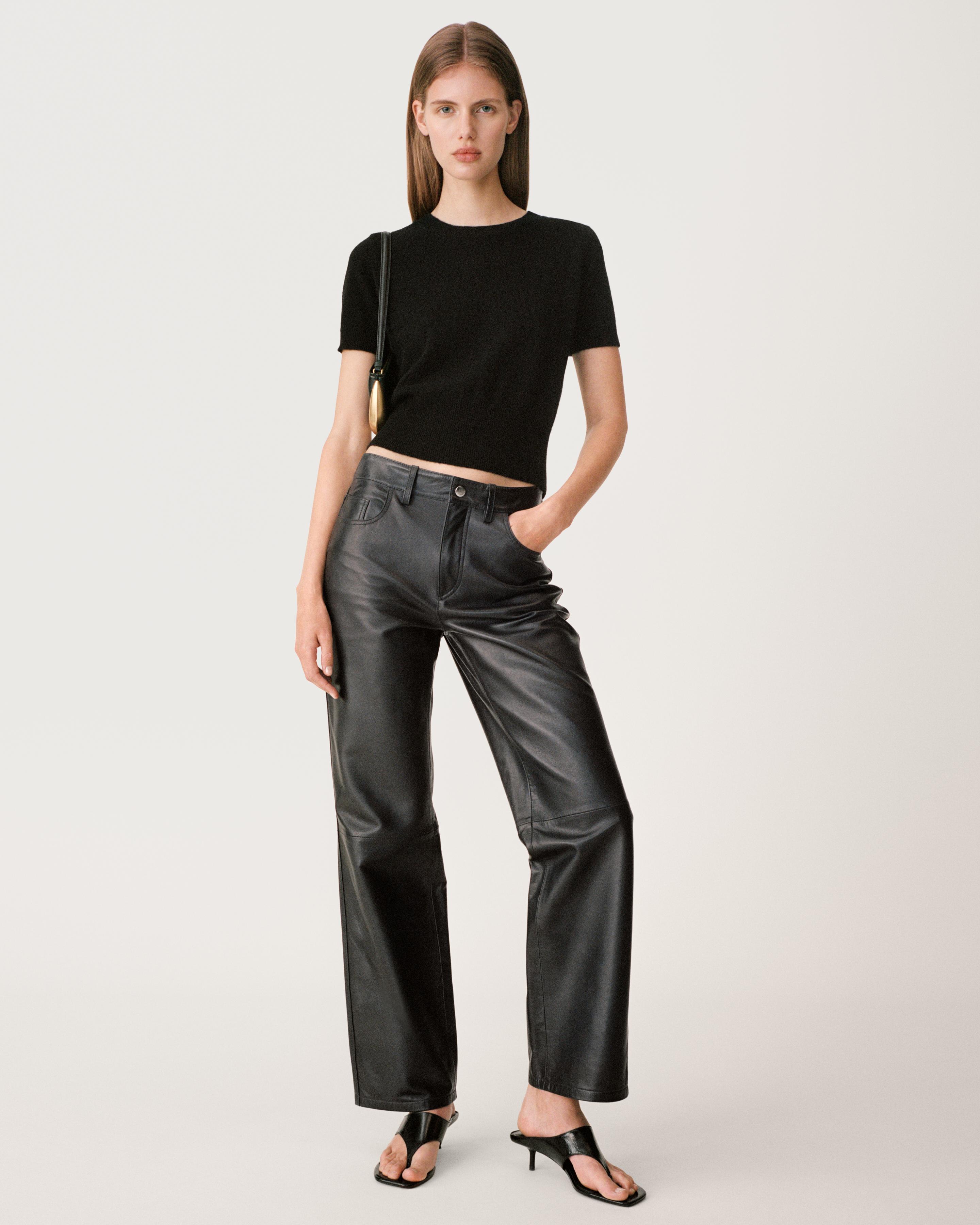 ZARA レザーワイドパンツ羊革 ZARA レザーワイドパンツ羊革｜www.kakeruip.jpカンパニー公式