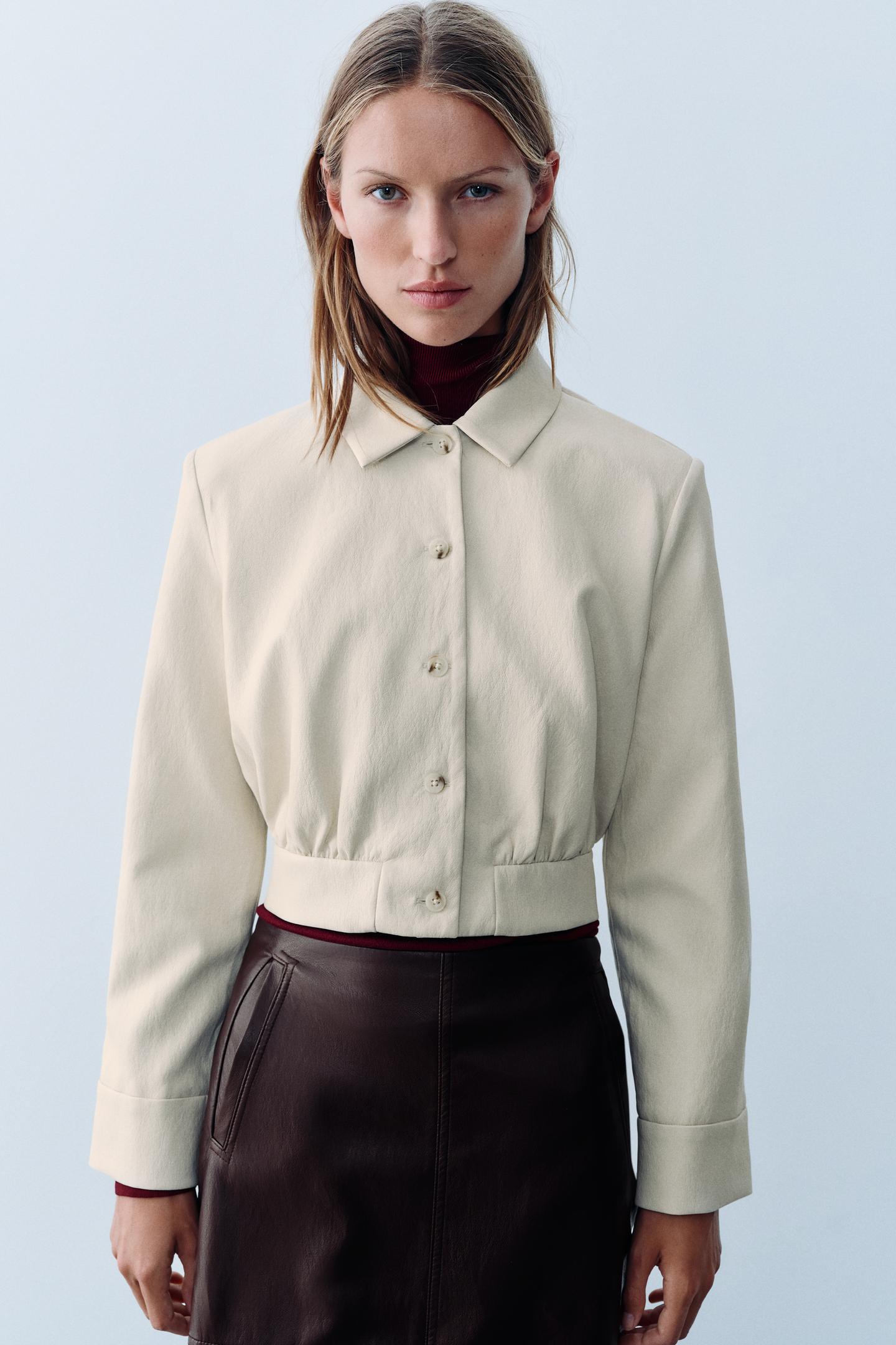 Женская рубашка Zara Cropped Leather-Effect Shoulder-Pad, цвет: Экрю — фото 2