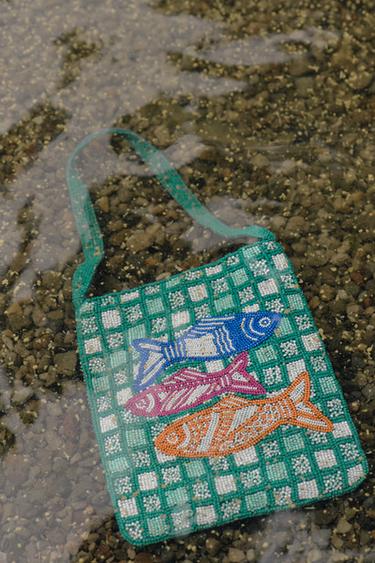 FISH BEADED MINI BUCKET BAG - Green by Zara