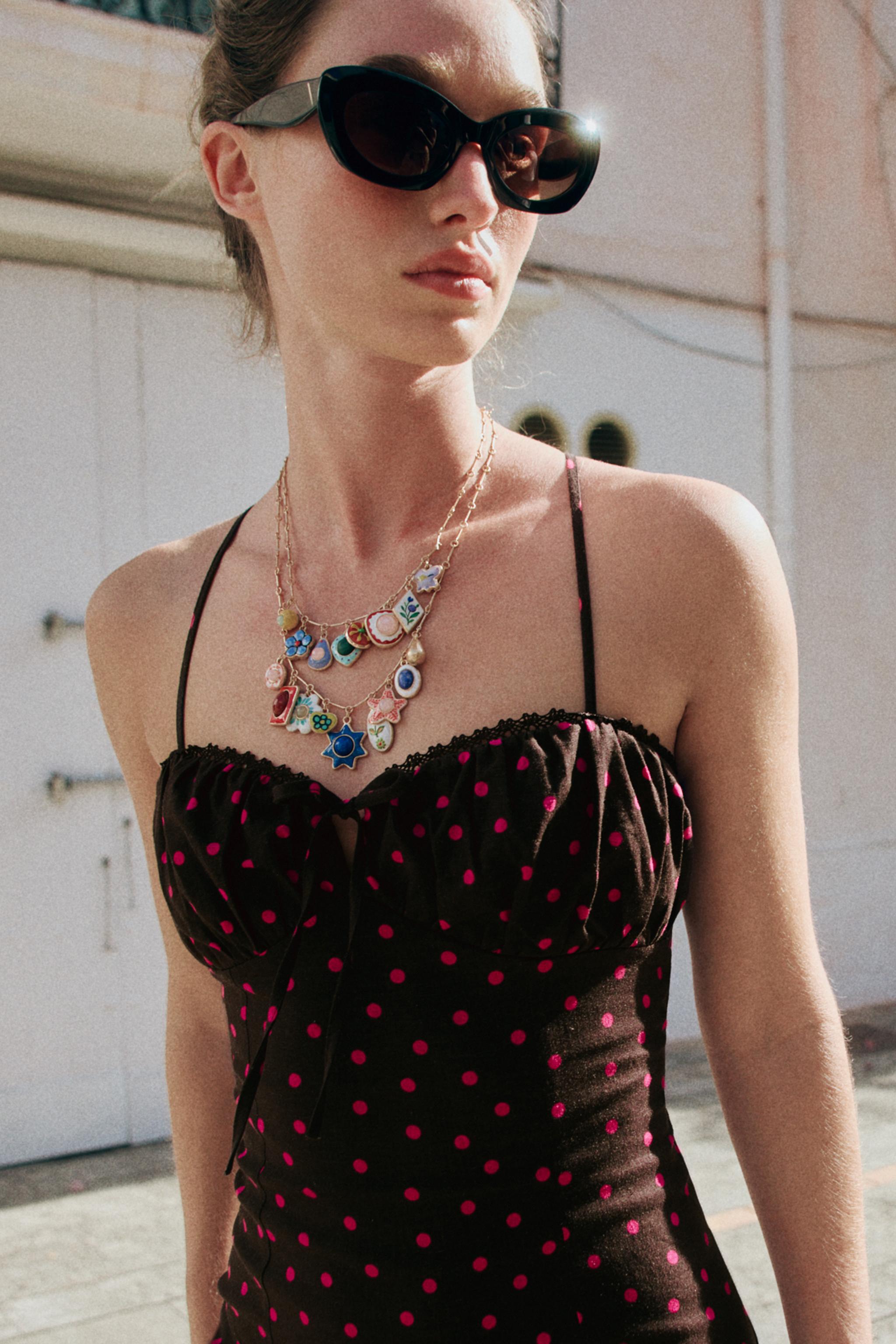 Женские аксессуары Zara 2-PACK RESIN CHARM NECKLACES