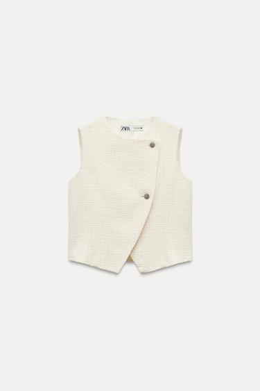 ЖИЛЕТ АСИММЕТРИЧНОГО КРОЯ С РЕЛЬЕФНЫМ УЗОРОМ — ЭКРЮ от Zara — изображение 0