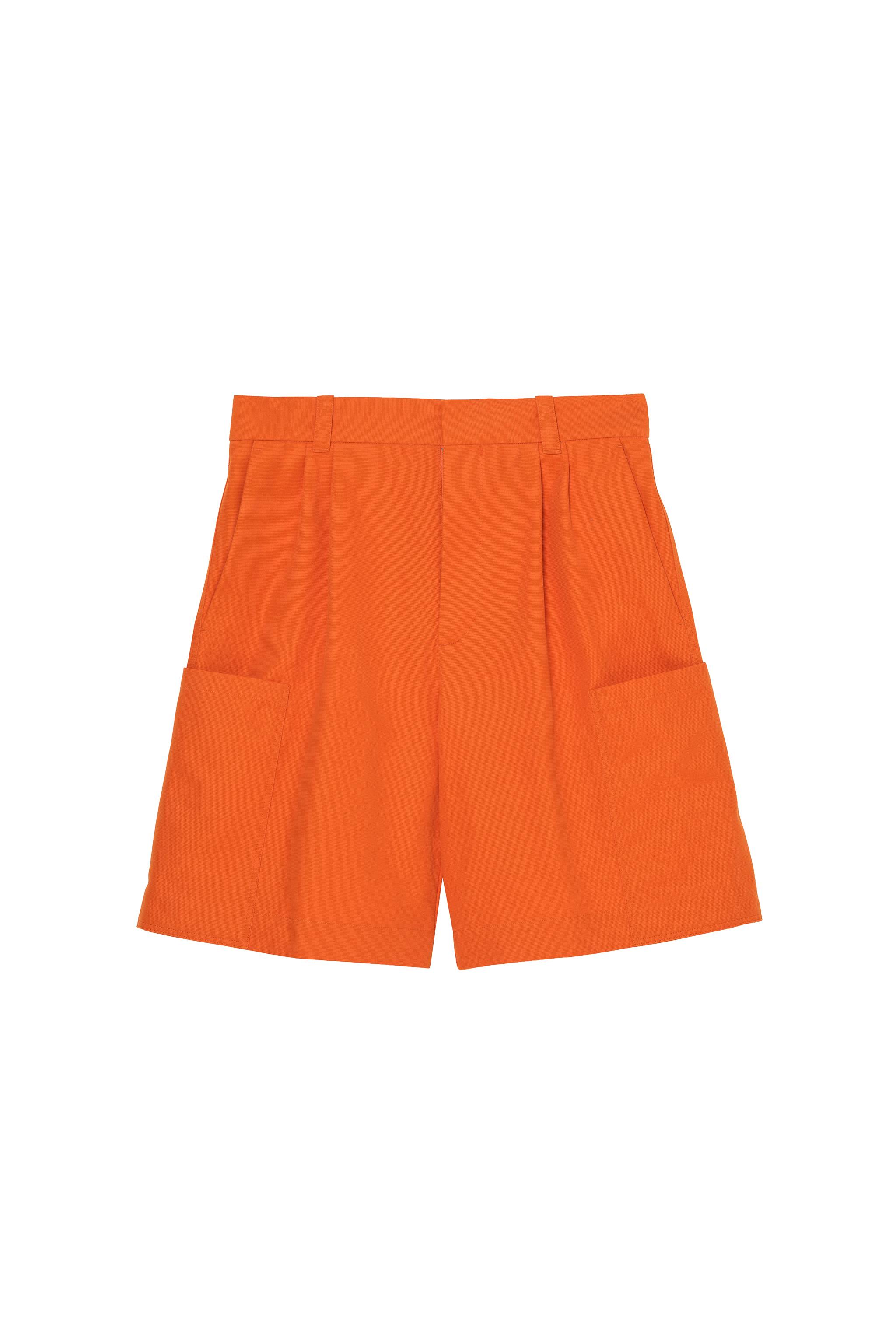 RELAXED FIT CARGO SHORTS WITH PLEATS — Orange