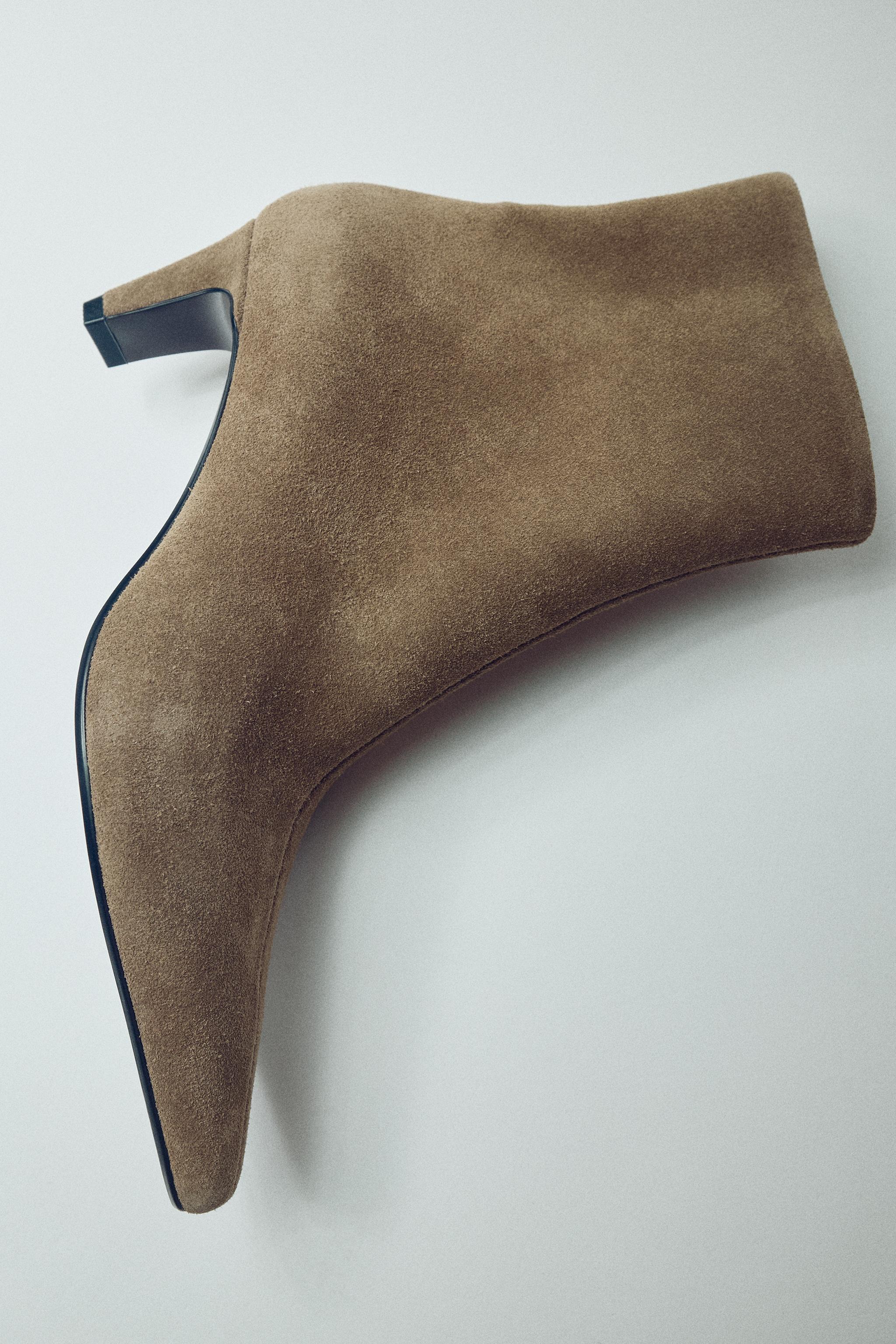 SPLIT SUEDE KITTEN-HEEL ANKLE BOOTS
