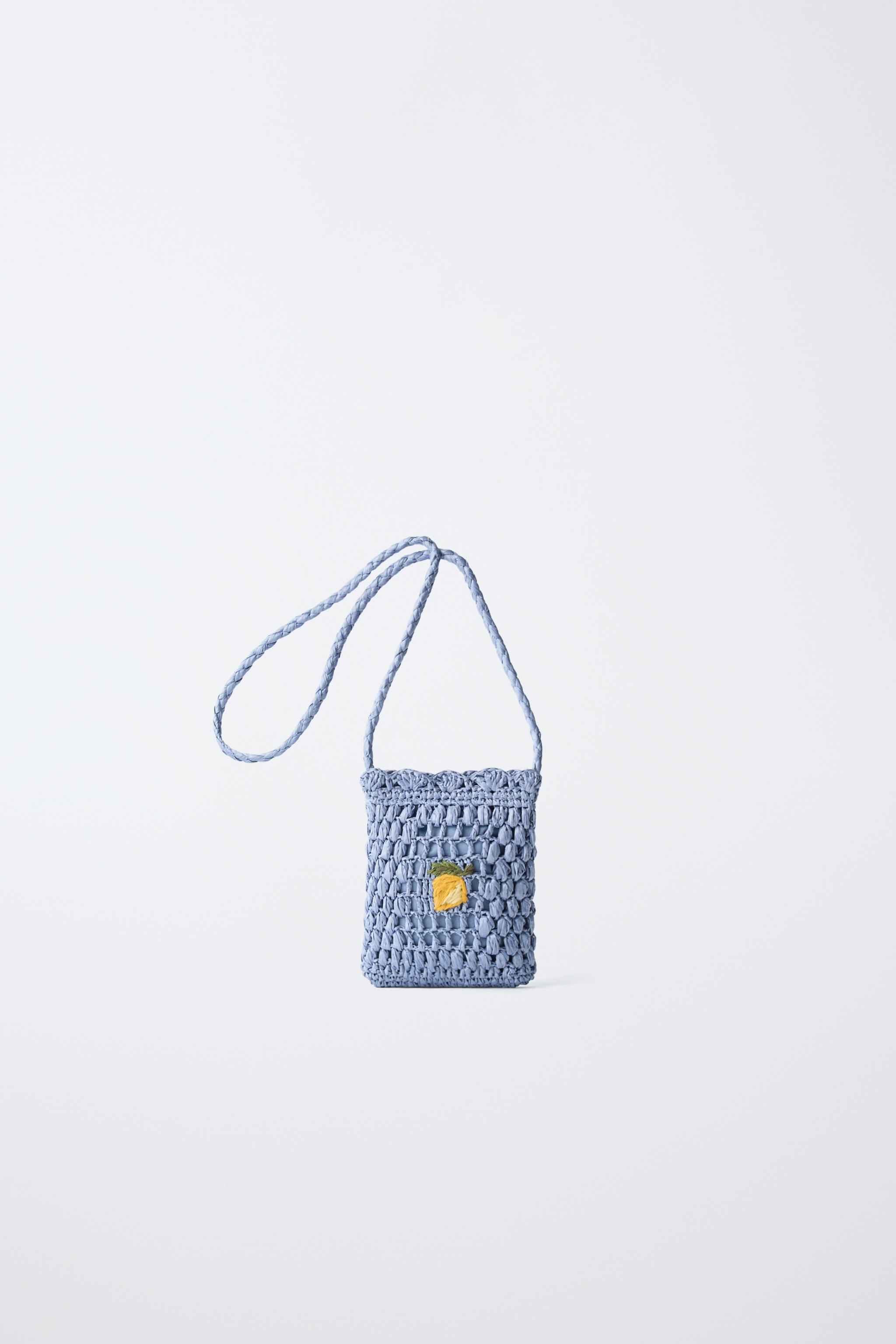 RAFFIA EFFECT FRUIT CROSSBODY BAG