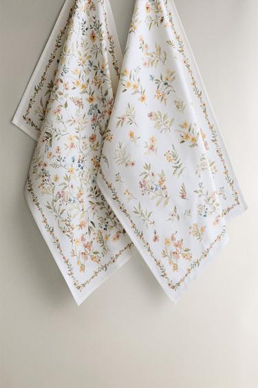 PACK OF FLORAL PRINT TEA TOWEL (PACK OF 2) - Greenish by Zara