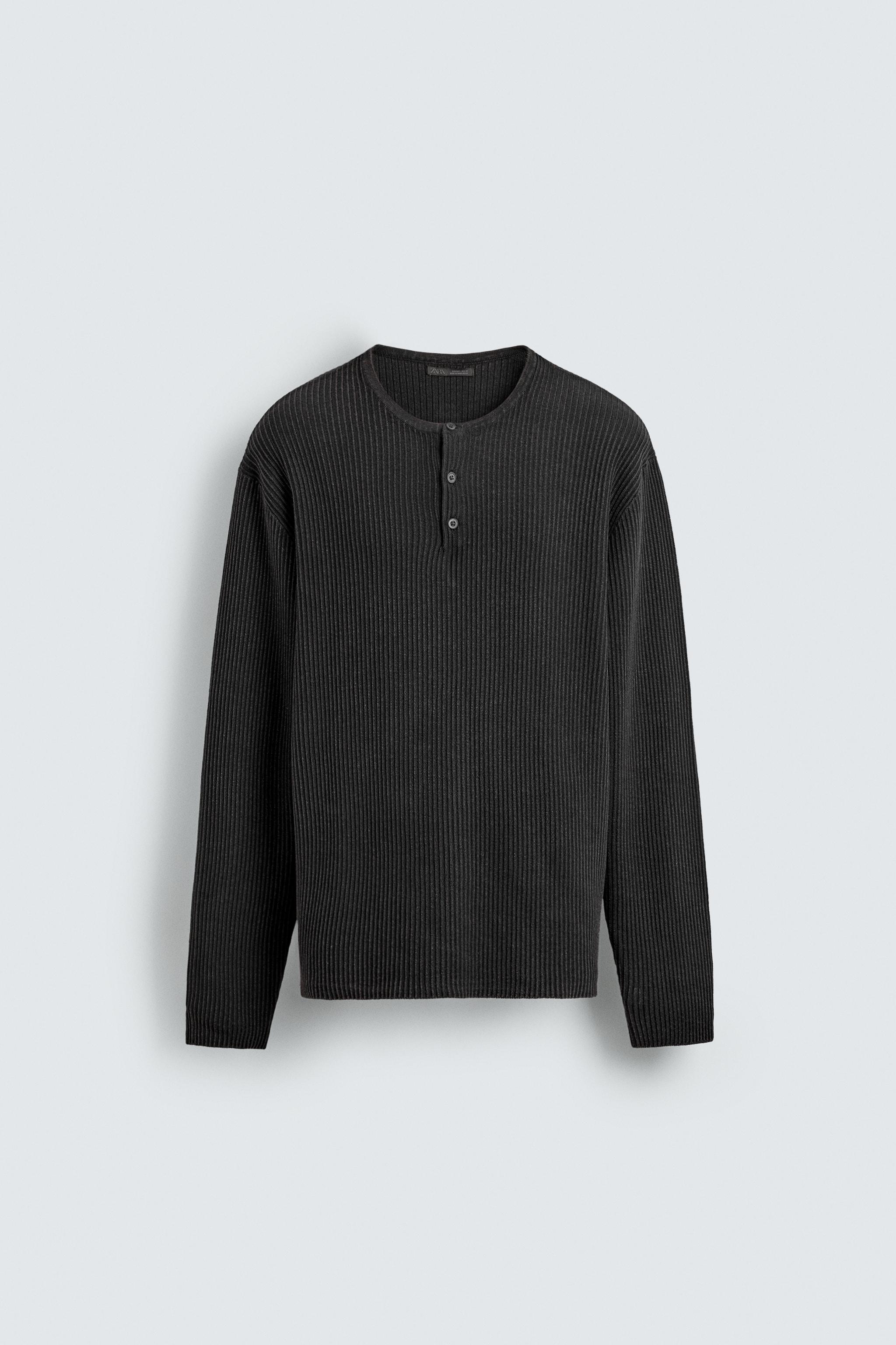 HENLEY NECK TEXTURED JUMPER