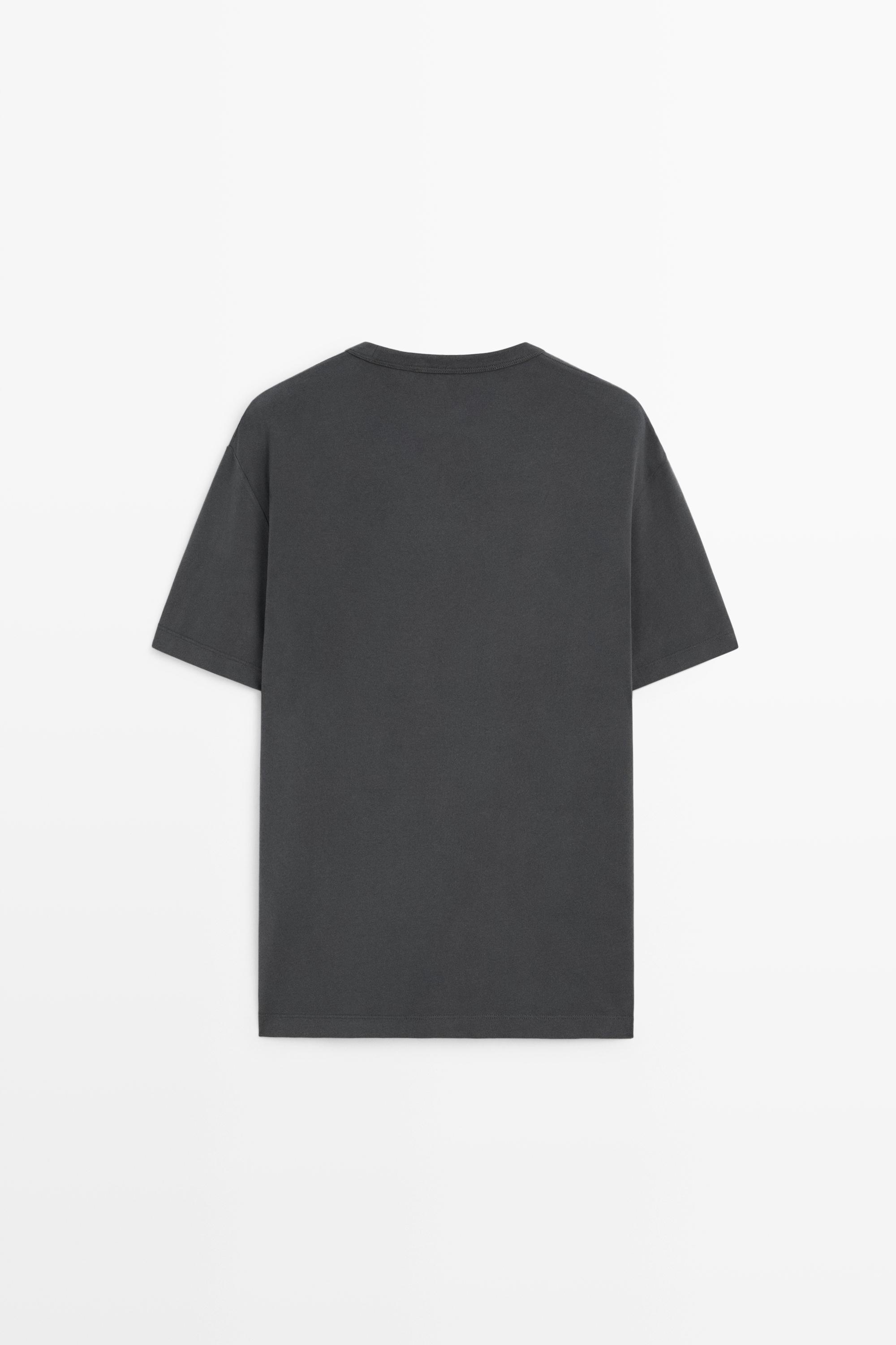 100% cotton boxy short sleeve T-shirt