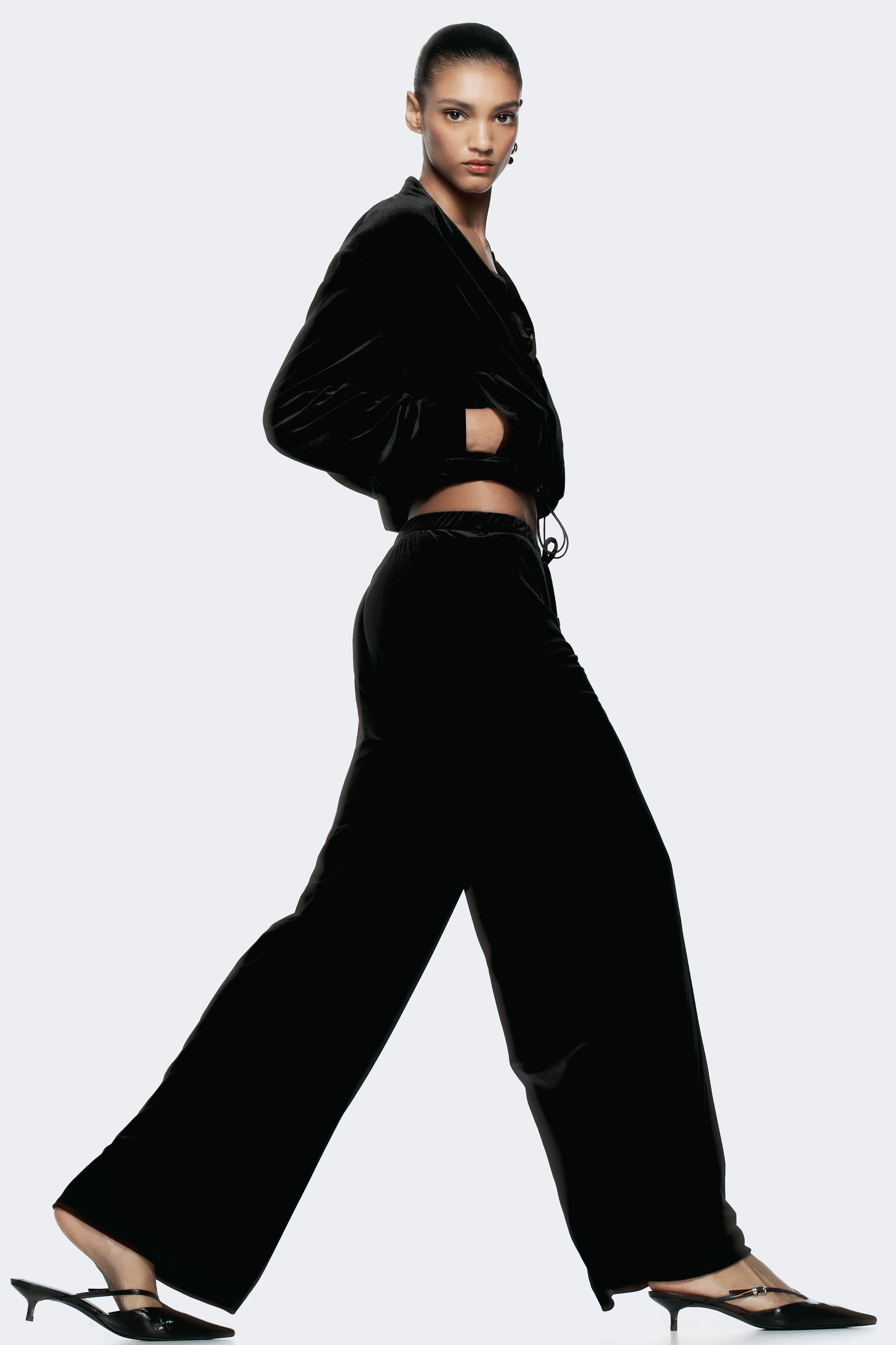 PANTALONI LARGHI IN VELLUTO Nero ZARA Italia Italy
