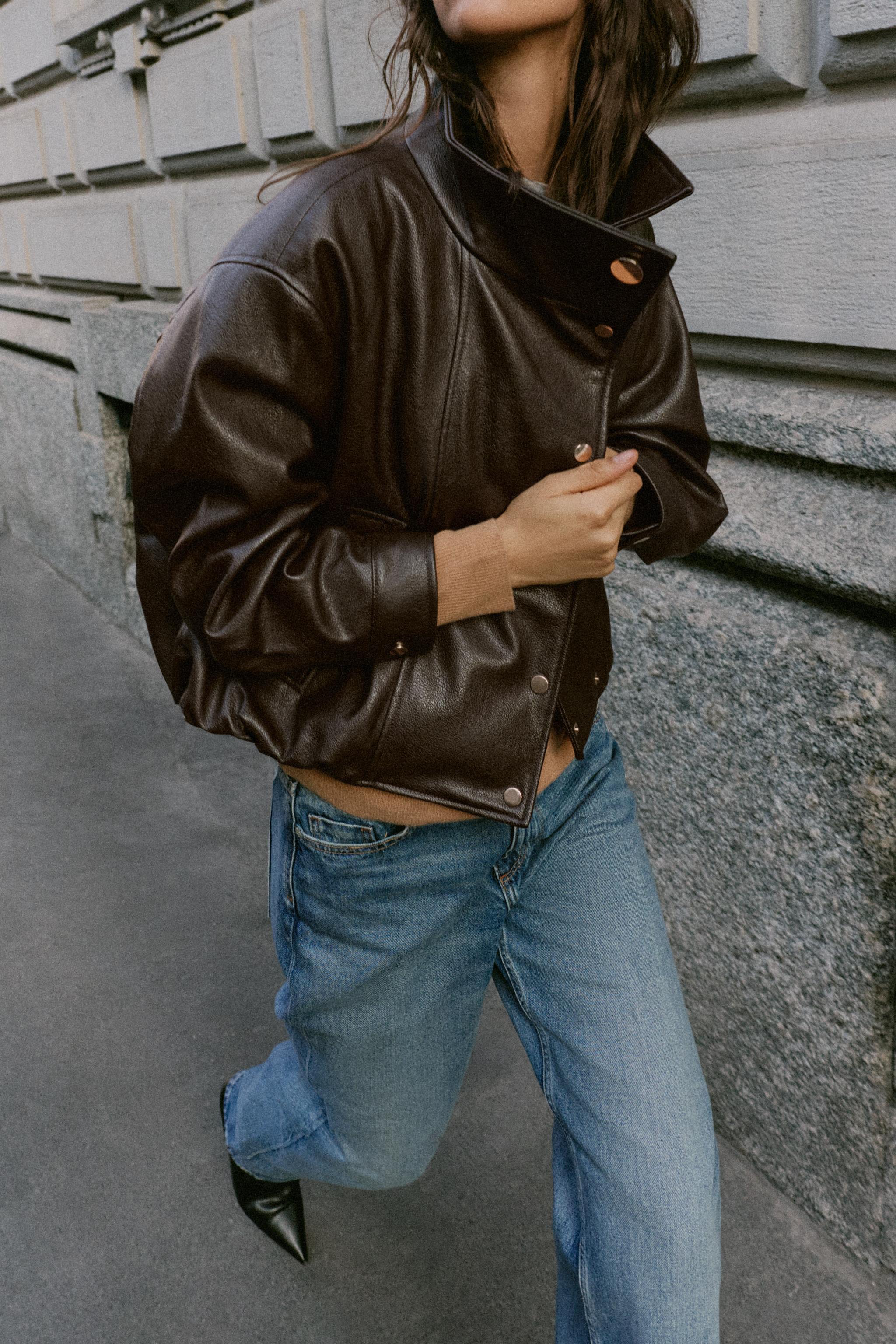 BLOUSON BOMBER MATIÈRE SYNTHÉTIQUE COL MONTANT