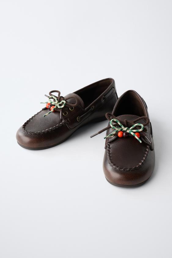 CHAUSSURES BATEAU À LACETS - Marron de Zara - Image 2