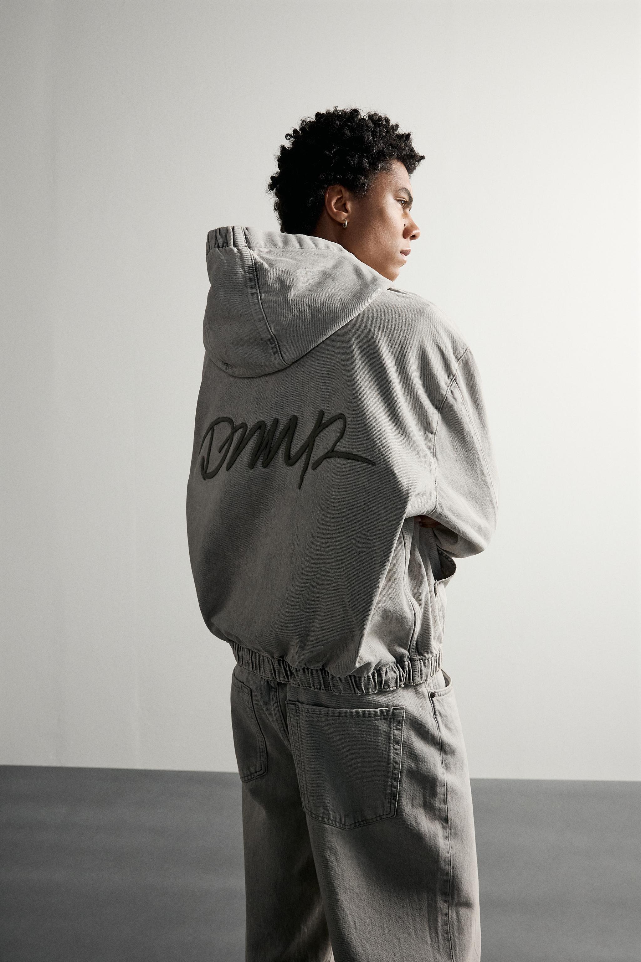 Мужские куртки Zara DENIM HOODED JACKET WITH EMBROIDERY — фото 6