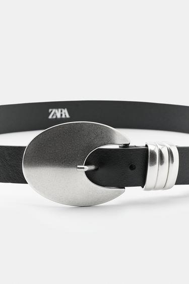 100% LEATHER OVAL BUCKLE BELT - Black by Zara