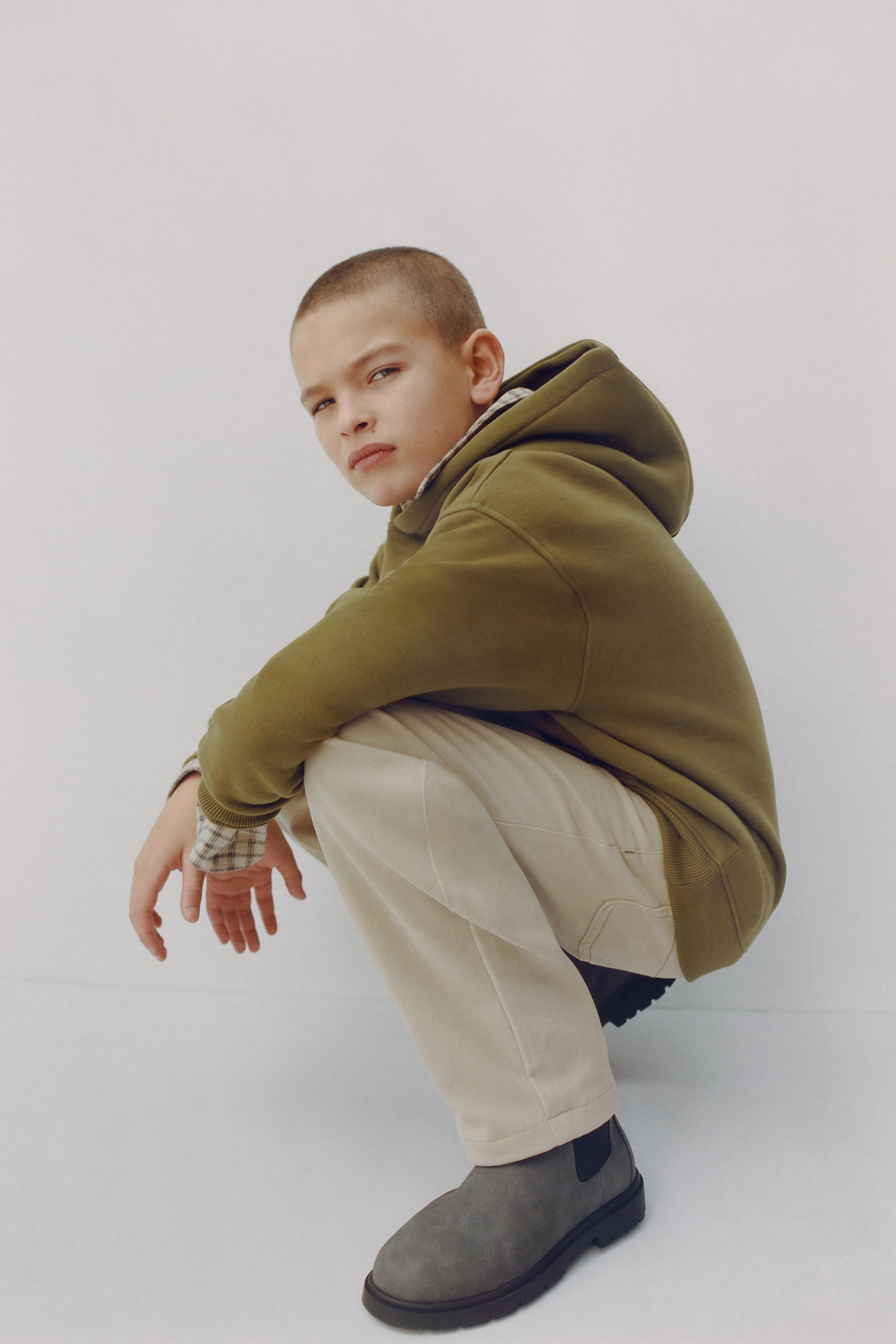 EMBROIDERED TEXT HOODIE