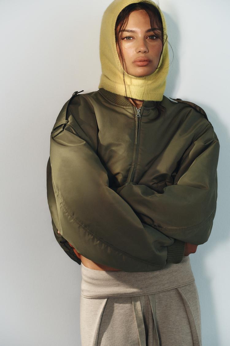 WOOL AND CASHMERE KNIT HOODIE — Lime