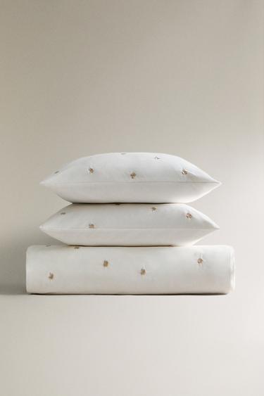 CLOVER DUVET COVER - Gold by Zara - Image 0