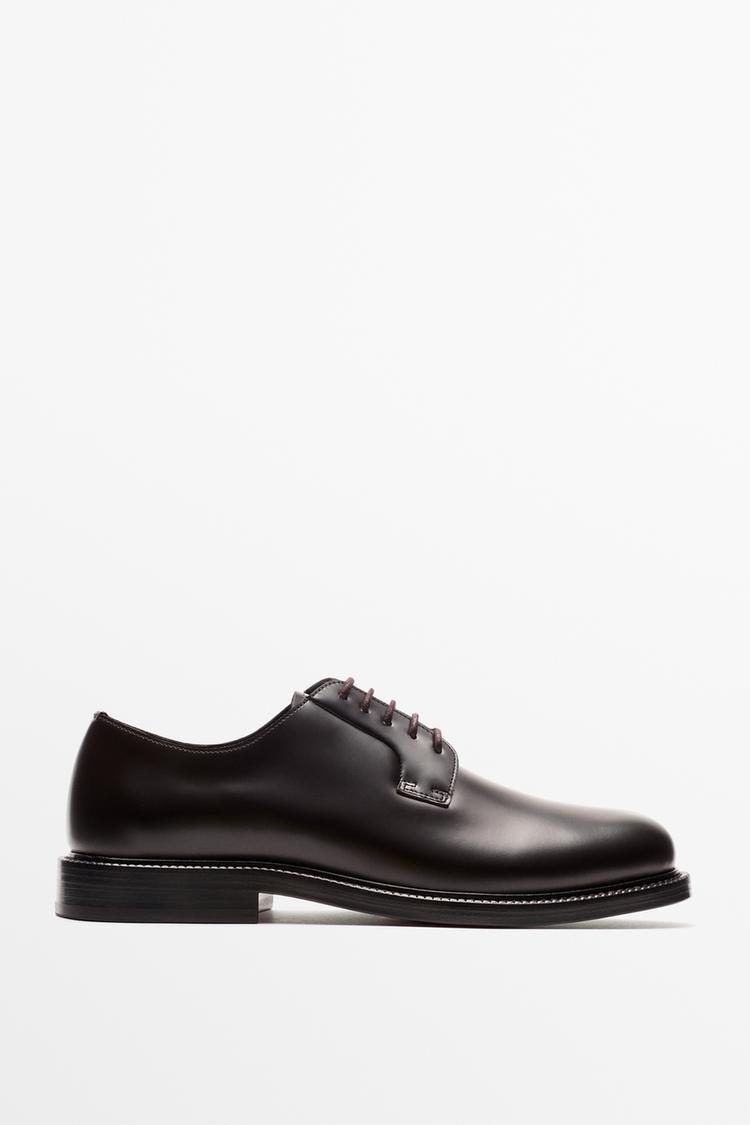 Leather dress blucher shoe — Brown