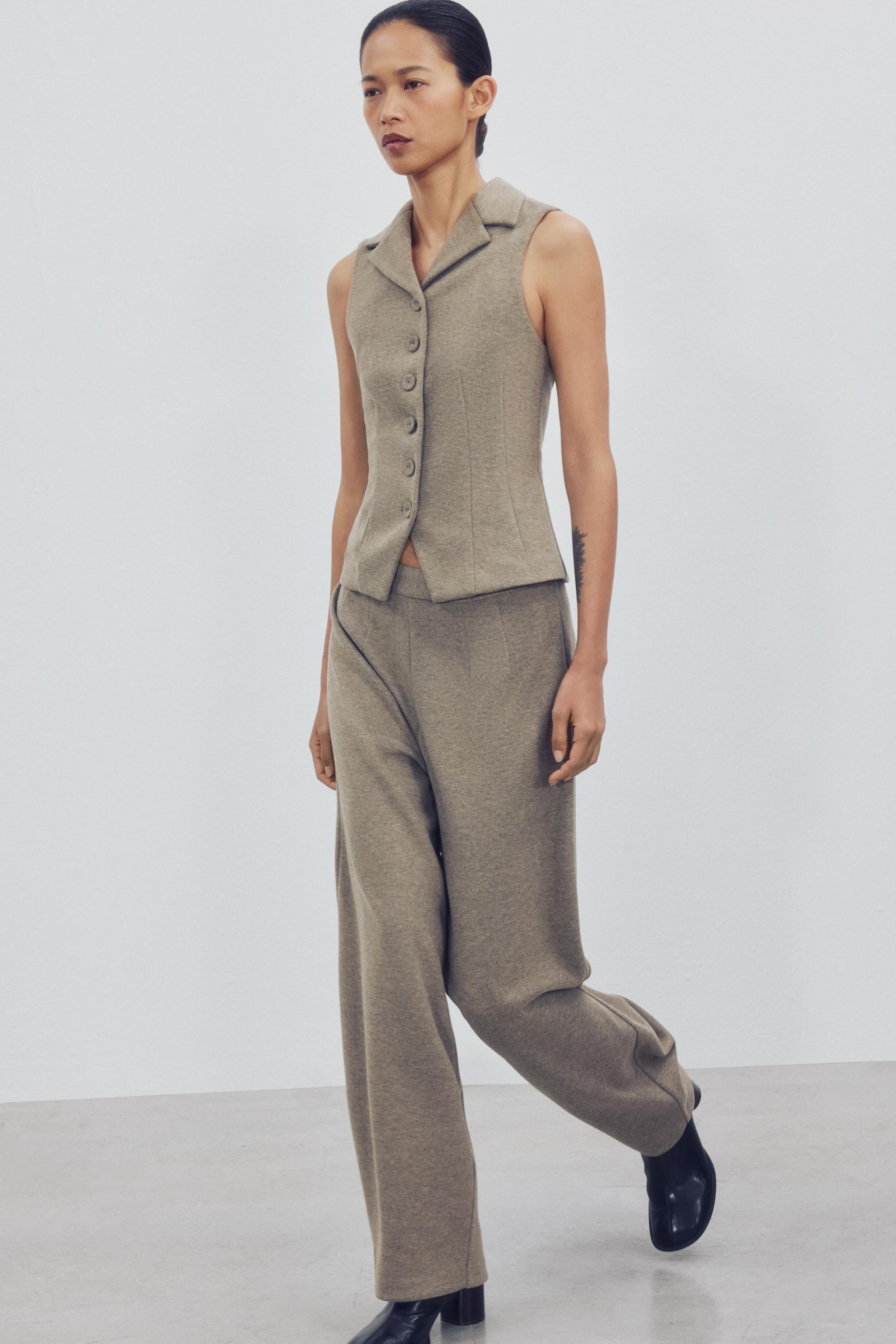TAILORED VEST