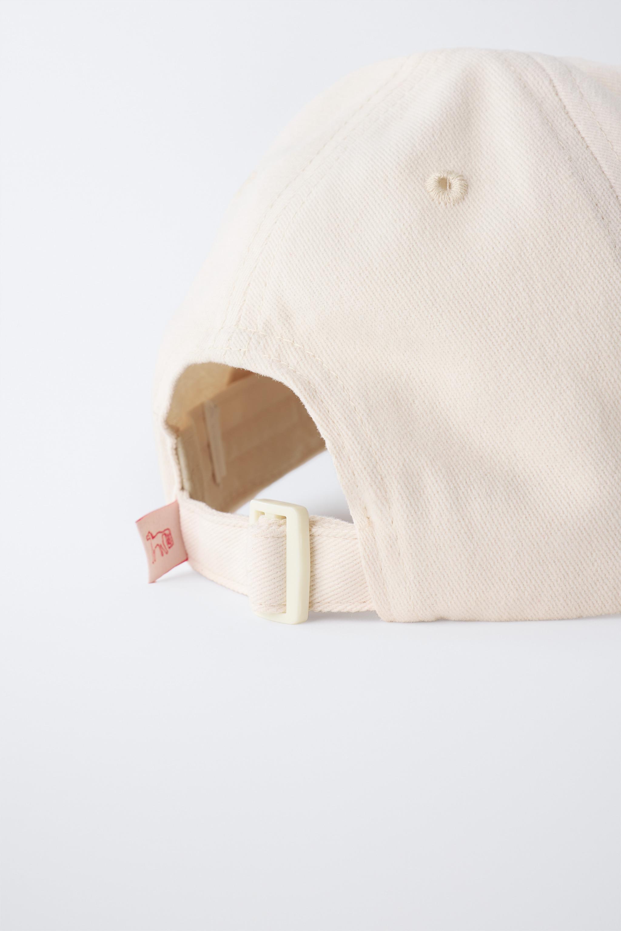 テキスト刺繍キャップ - エクリュ/ レッド | ZARA Japan / 日本