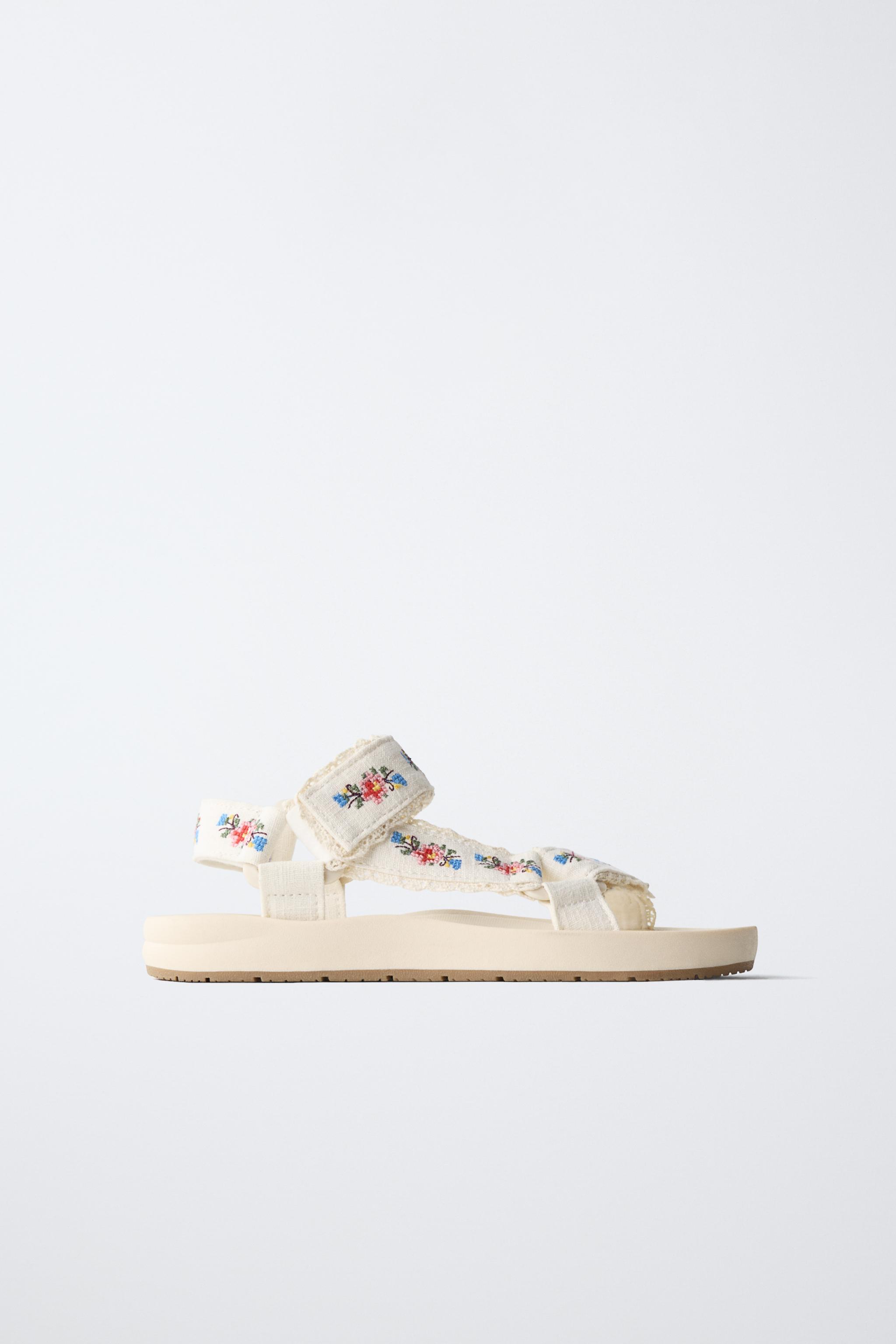 EMBROIDERED TECHNICAL SANDALS
